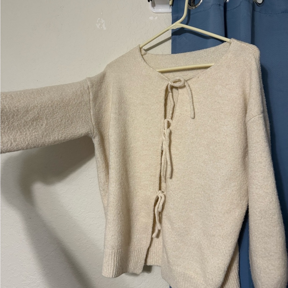 Cream Bow Sweater